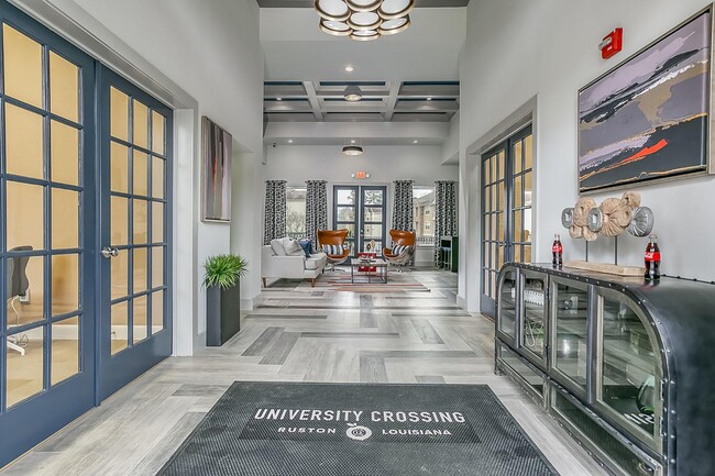 Building Photo - University Crossing