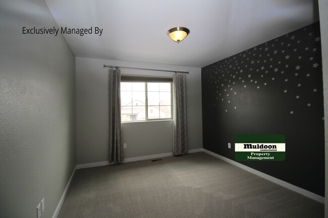 Building Photo - 2322 Pelican Bay Dr