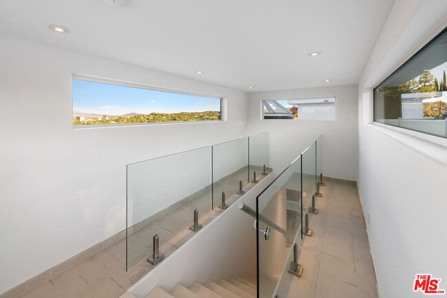 Building Photo - 4533 Estrondo Dr