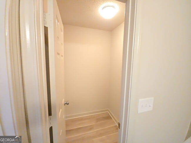 Building Photo - 2671 Parkway Trail