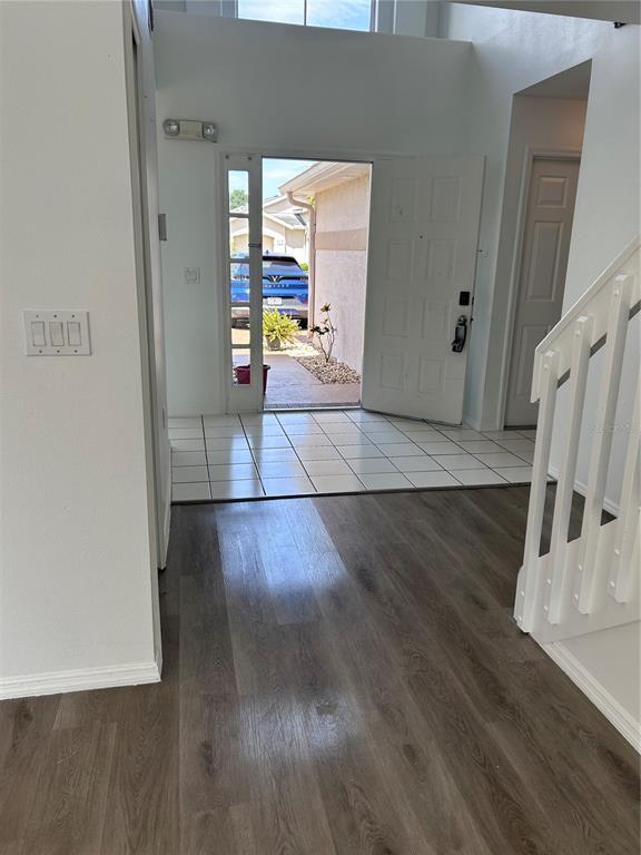 Building Photo - 2608 Spring Hill Dr