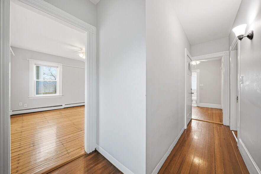 Hallway - 12 Osborne Street