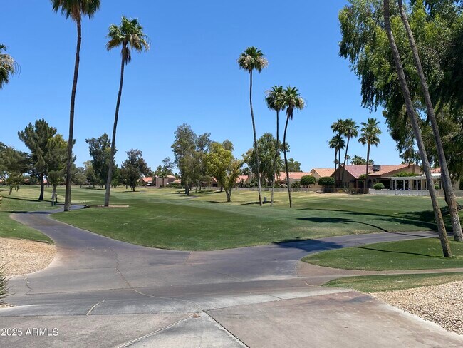 Building Photo - 11115 E Bellflower Ct