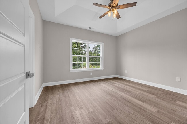 Building Photo - 900 62nd Ave N