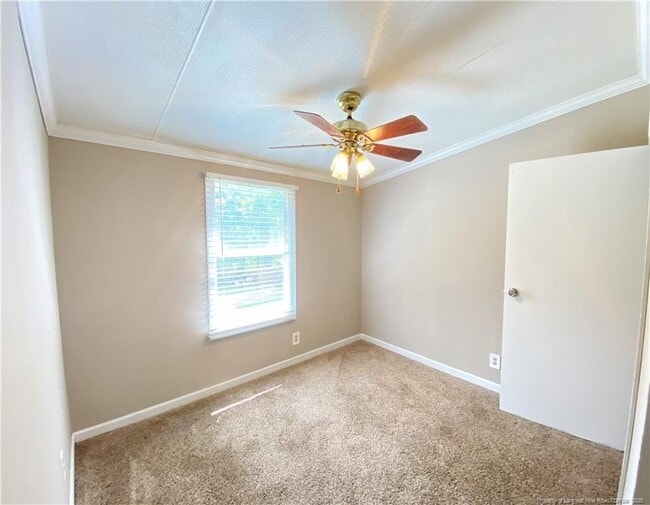Building Photo - 43 Englewood Cir