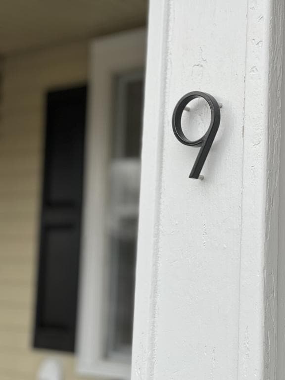 Building Photo - 9 W 2nd Ave