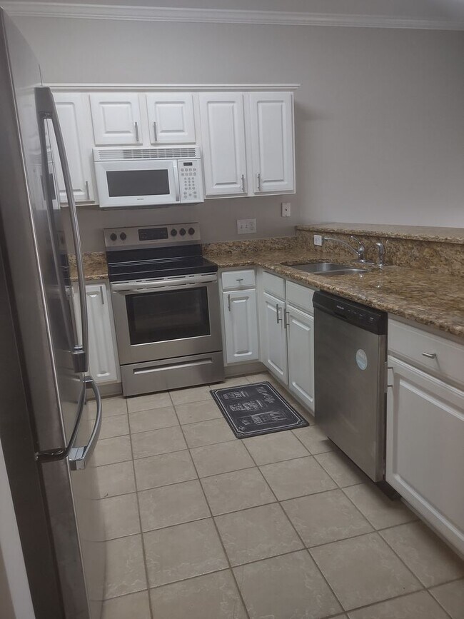 Building Photo - Outstanding Three Bedroom Home located Pennington Square! Minutes Away from Ft. Jackson
