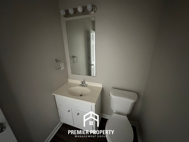 Building Photo - Beautiful 2-Story 3BR/2.5BA Cordova Home | 1,734 Sq Ft, High Ceilings & 2-Car Garage