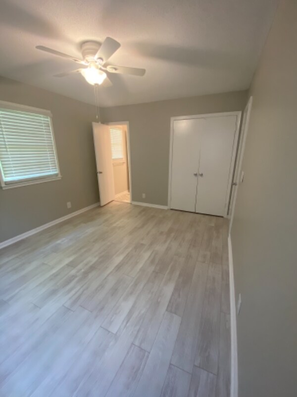 Building Photo - 5912 Wintergreen Dr