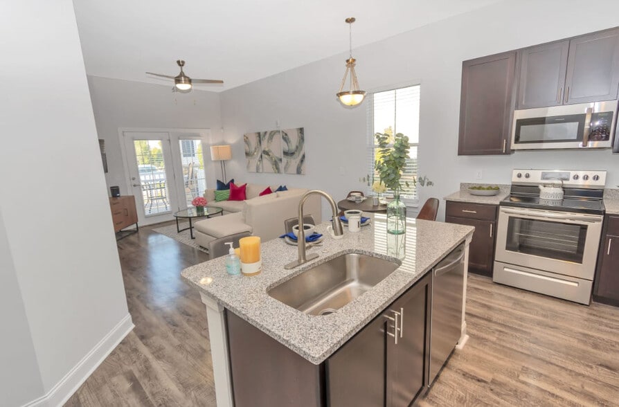 Building Photo - HAVEN POINTE AT CAROLINA FOREST APARTMENTS