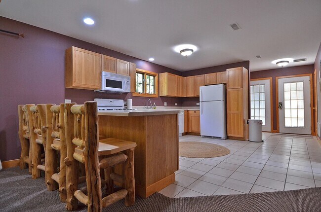 Building Photo - 2643 N Il Route 178