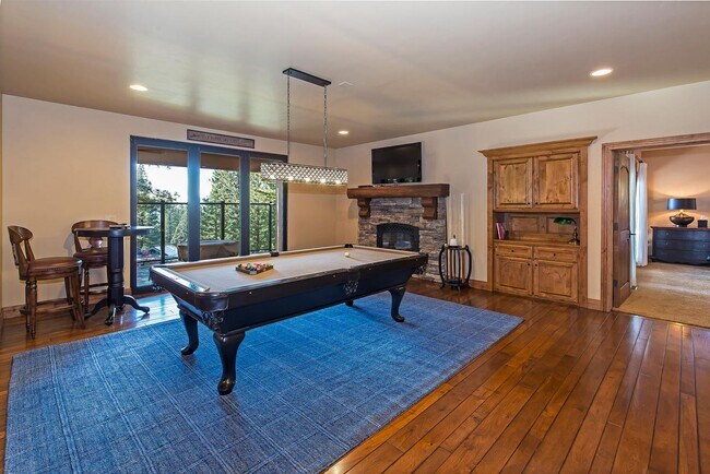Building Photo - 635 Lariat Cir