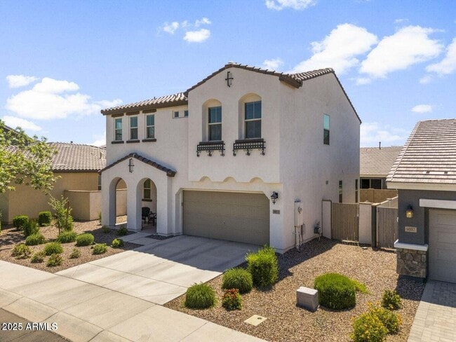 Building Photo - 9811 E Suburban Dr
