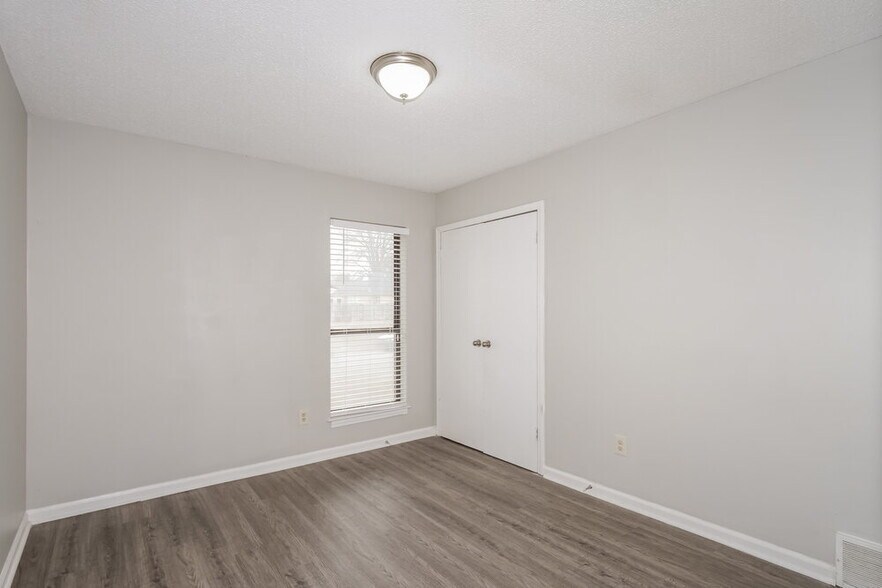 Building Photo - 6683 Beaverlodge Dr