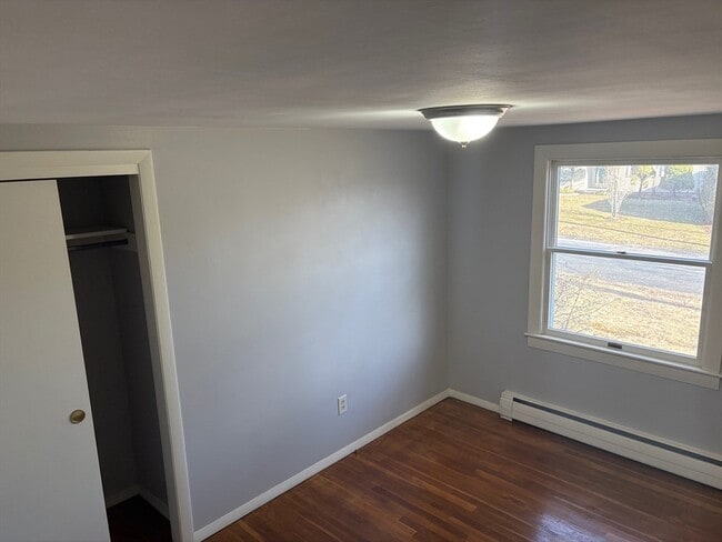 Building Photo - 169 Vermont Ave