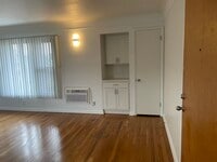 Building Photo - 15277 Triskett Rd