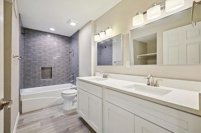 Building Photo - 7905 Hook Dr