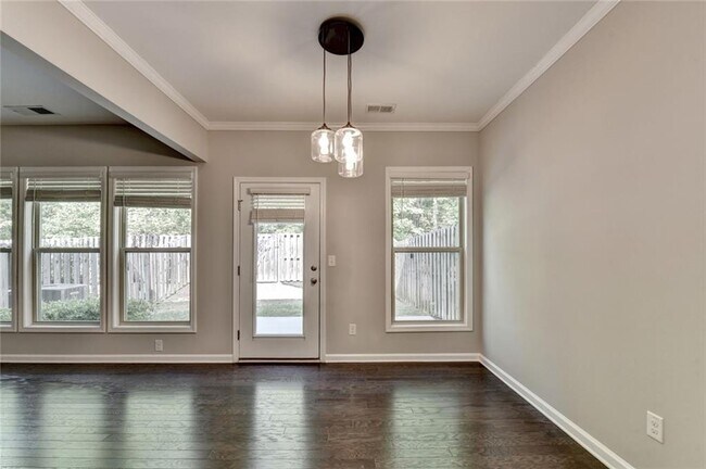 Building Photo - 7245 Heritage Oak Ct
