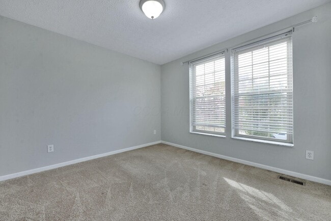 Building Photo - 1080 Mastell Dr