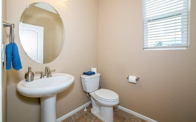 Building Photo - BEAUTIFUL HOME IN BANNING LEWIS RANCH!!!!!!