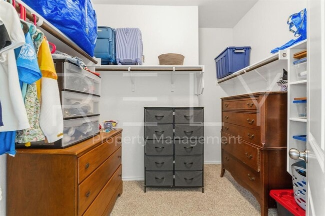 Building Photo - 1600 Cliffbrake Wy
