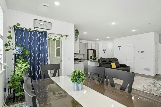 Building Photo - 13788 Kaylemore Trl