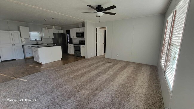 Building Photo - 405 Battlebell Rd