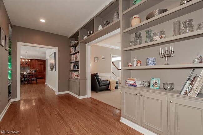 Building Photo - 8600 Tamarack Trail