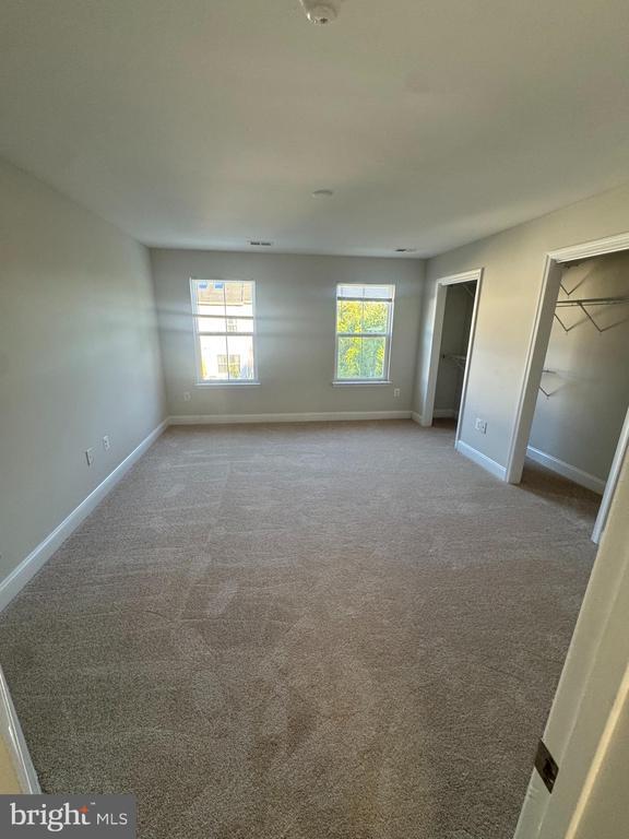 Building Photo - 4424 Potomac Highlands Cir
