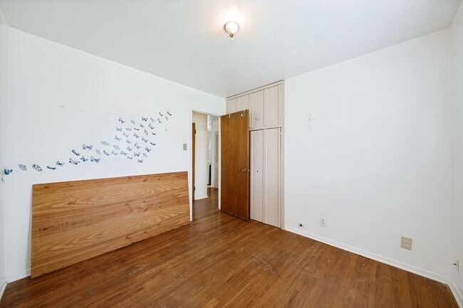 Building Photo - CHARMING DENVER HEIGHTS 3-BEDROOM