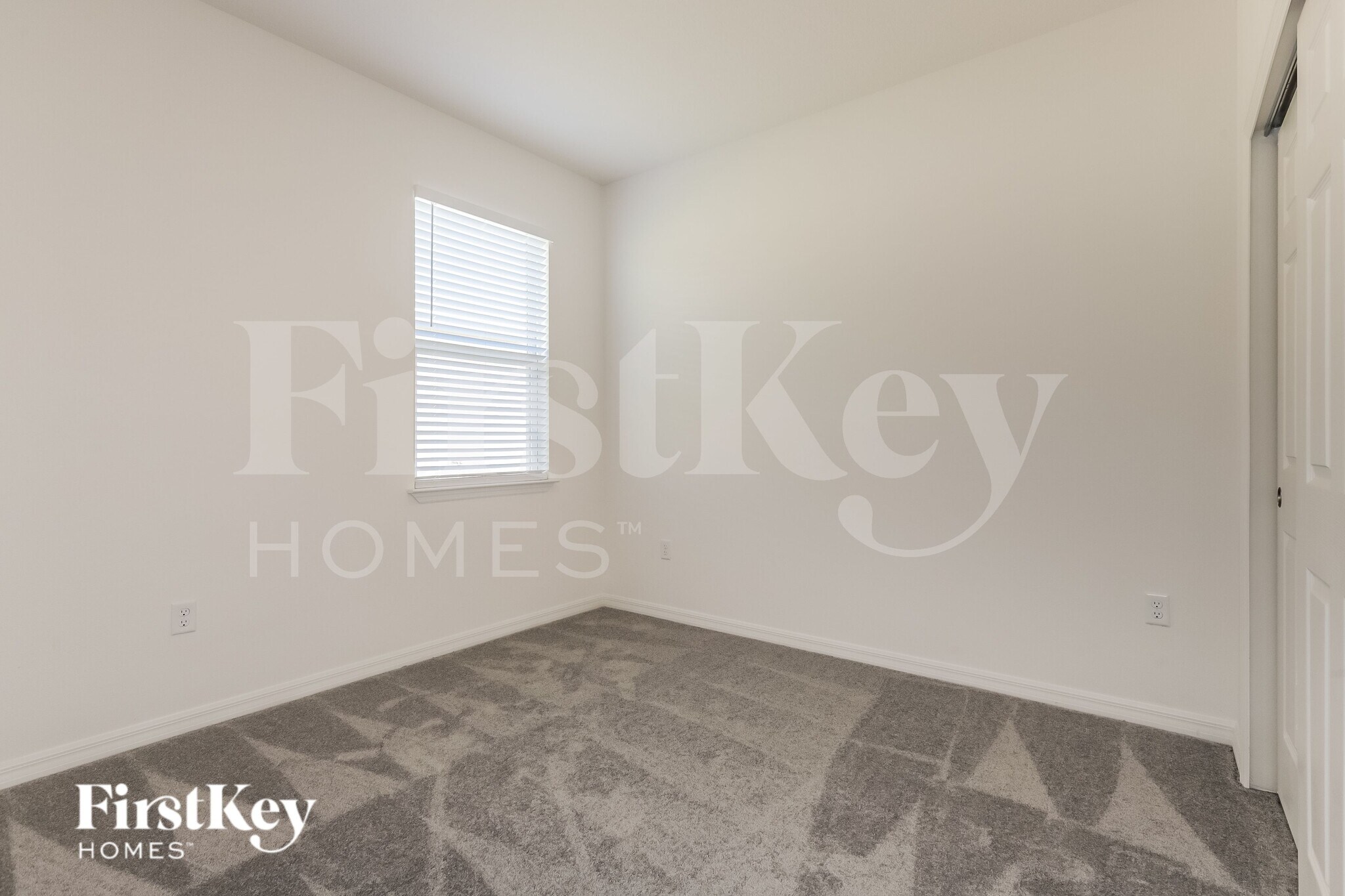 Building Photo - 213 Windsor Reserve Dr