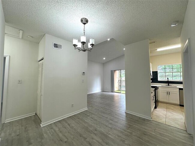 Building Photo - 641 Cypress Lake Blvd
