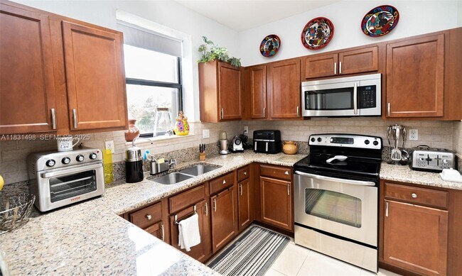 Building Photo - 23480 SW 113th Ave