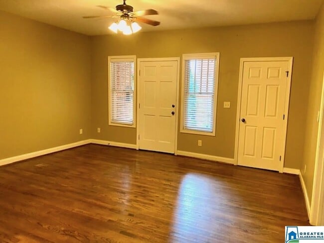 Building Photo - 1101 26th St S