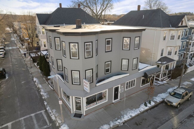 Building Photo - 148-152 South St. Unit 1
