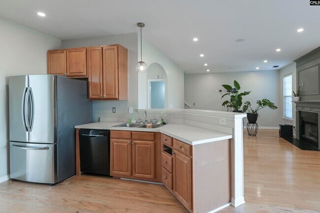 Building Photo - 101 Water Hickory Way