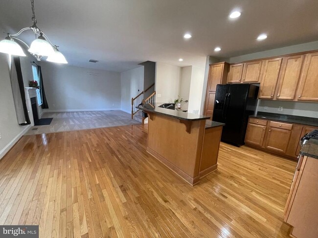 Building Photo - 43998 Fresia Ln