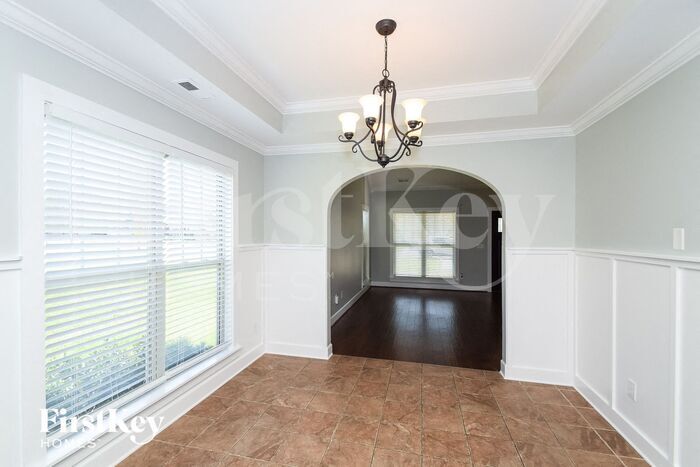 Building Photo - 136 Creekstone Tr