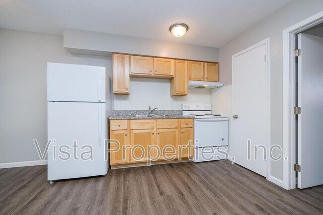 Building Photo - 4806 Saddlebrook Ln