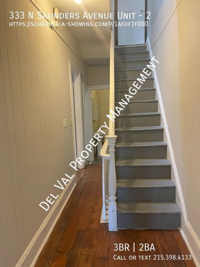 Building Photo - Newly Renovated 4 Bdrms/2 Baths Bi-level 2...