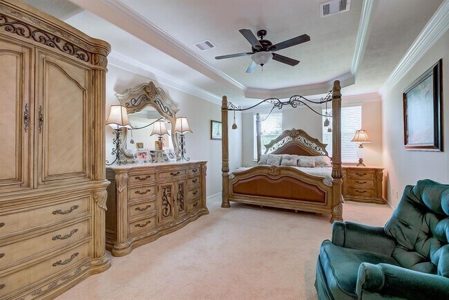 Building Photo - 21702 Alta Peak Way