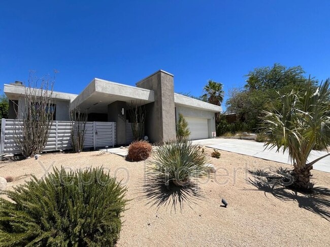 Building Photo - 67690 El Sombrero Ln