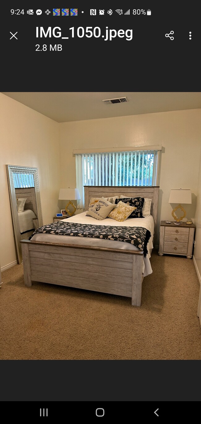 Queen bed works well - 501 Brightwood St