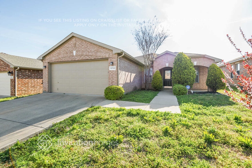 Primary Photo - 13768 Canyon Ranch Rd