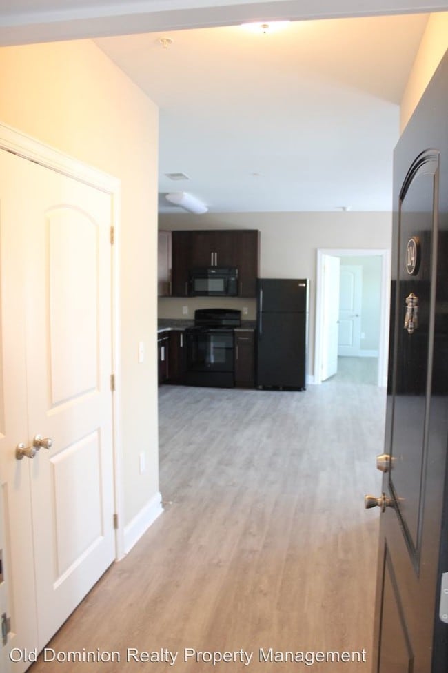 Building Photo - 2 br, 2 bath House - 151 Howard Lane Apt 303