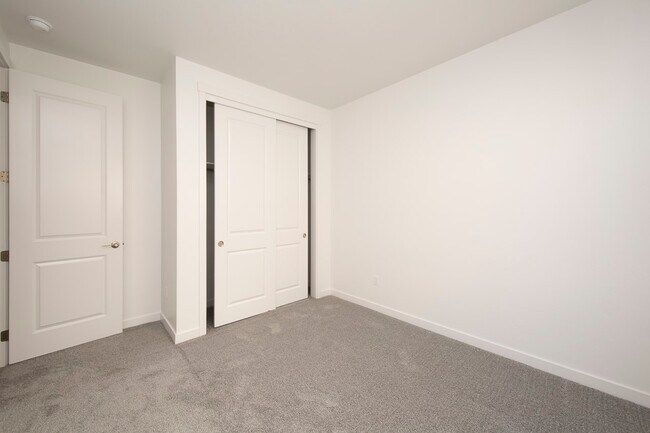 Building Photo - 11171 W Heliopsis Dr