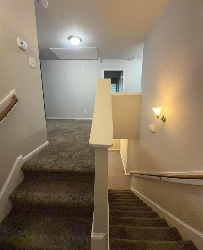 Building Photo - 1841 Basin Trl