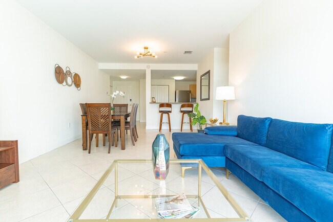 Building Photo - 3256 SW 22nd Terrace