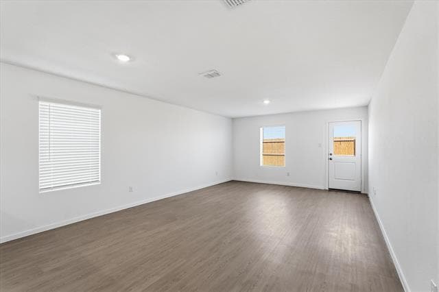 Building Photo - 724 Wagtail Dr