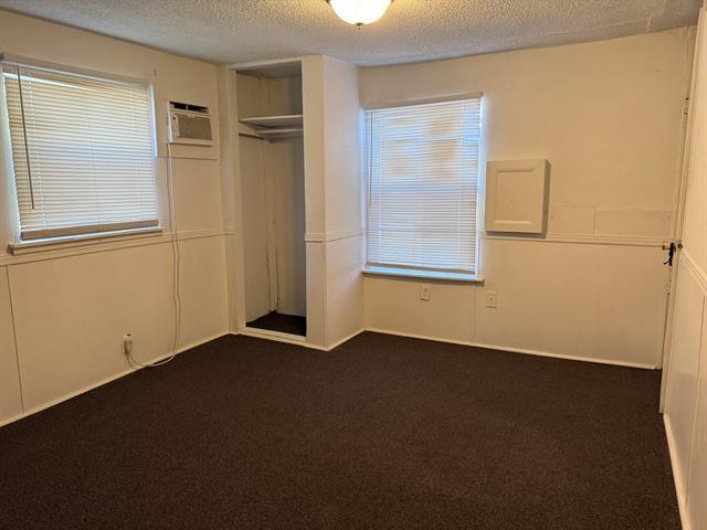 Building Photo - 10604 County Rd 1020